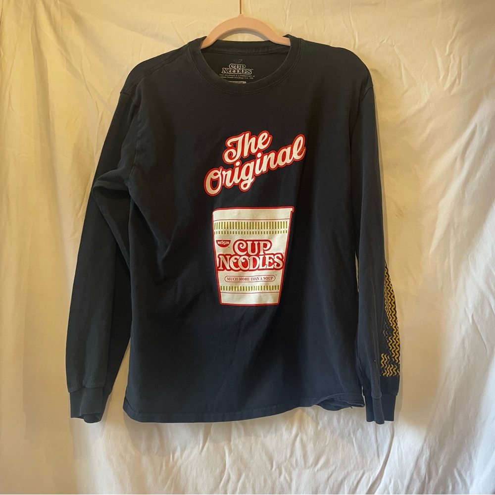 Cup Noodles Black Ramen Long Sleeve Shirt Medium Funny Funky Tee Shirt